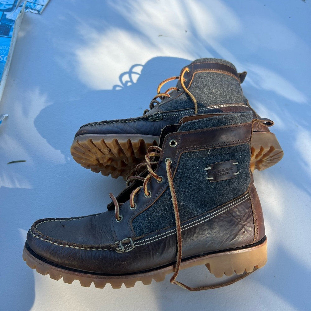 H.S. Trask Reserve Canyon Boots Men's Size 9.5D Made in USA Vibram Leather